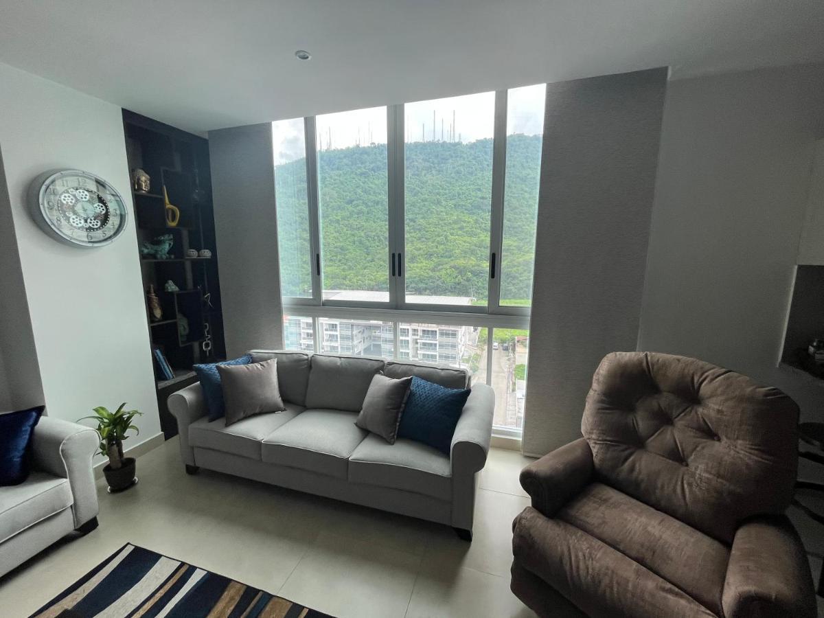 New Luxury Apartment With King - Size Bed Ceibos Guayaquil Exterior photo